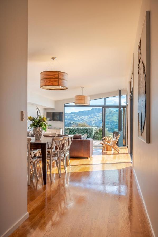 Million Dollar View - Takamatua Holiday Home Акароа Екстер'єр фото